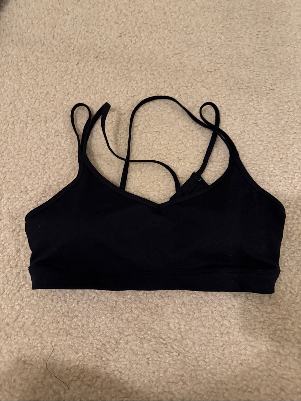 Gilly Hicks Go Black Strappy Sports Bra Size Small S Criss Cross Back Activewear